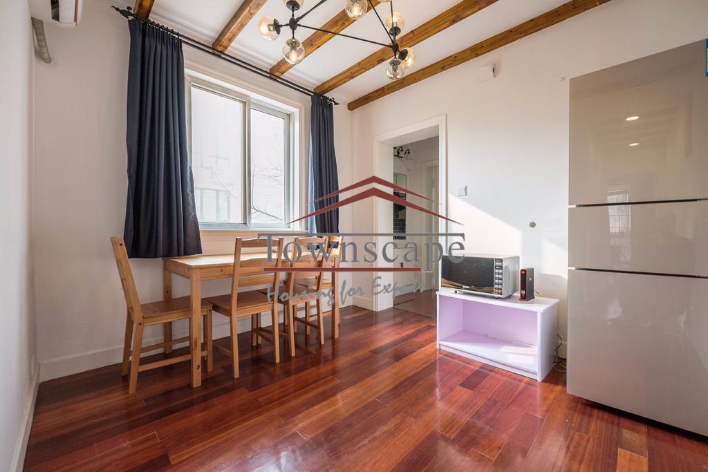  Homey 2BR Apartment with Balcony in French Concession