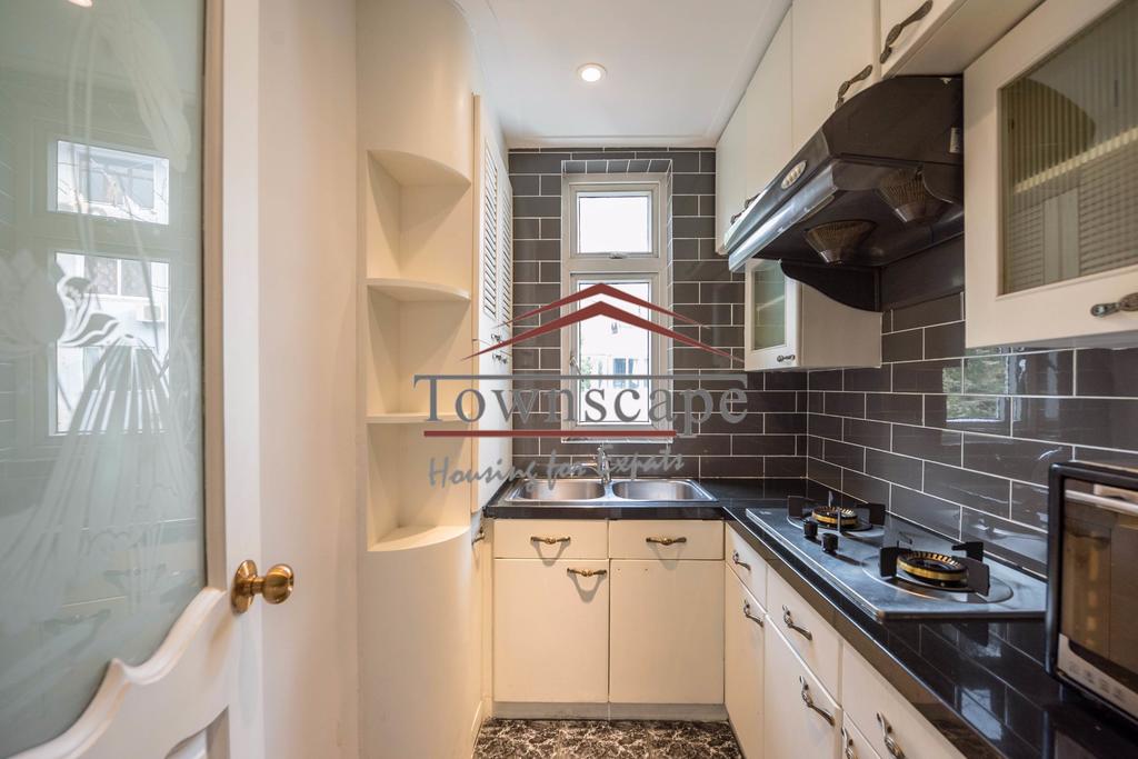 Homey 2BR Apartment with Balcony in French Concession
