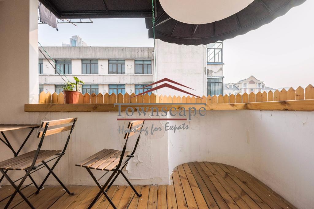  Homey 2BR Apartment with Balcony in French Concession