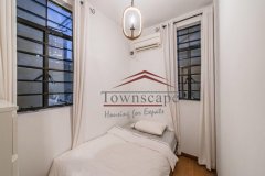  Charming 2BR Apartment w/Garden in Shanghai Downtown