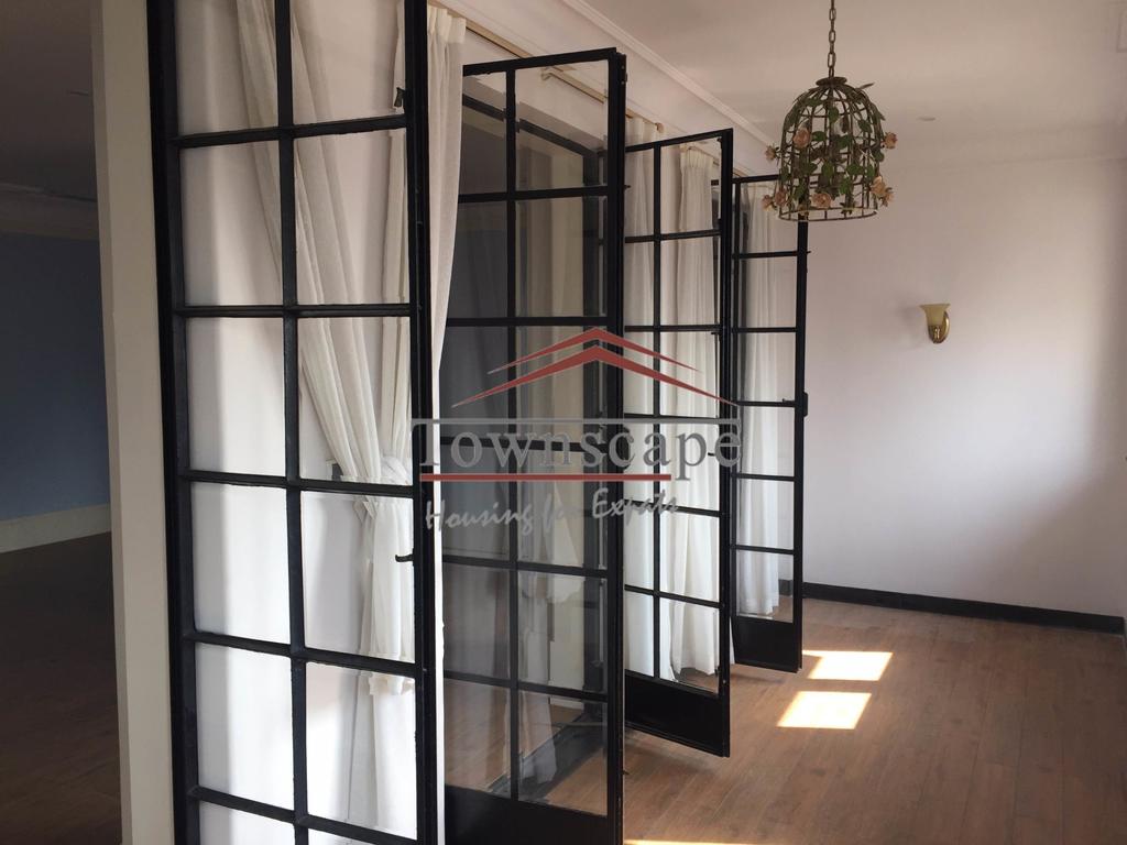  Outstanding 3BR Apartment at Zhongshan Park