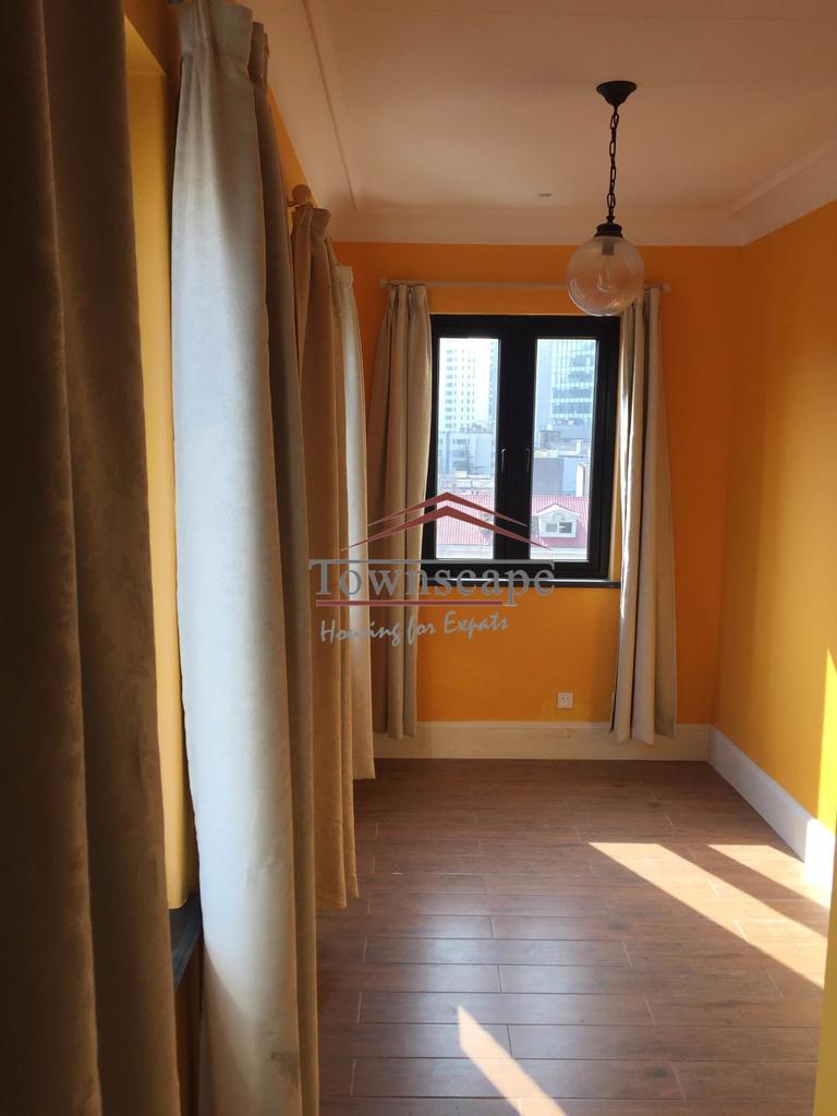  Outstanding 3BR Apartment at Zhongshan Park