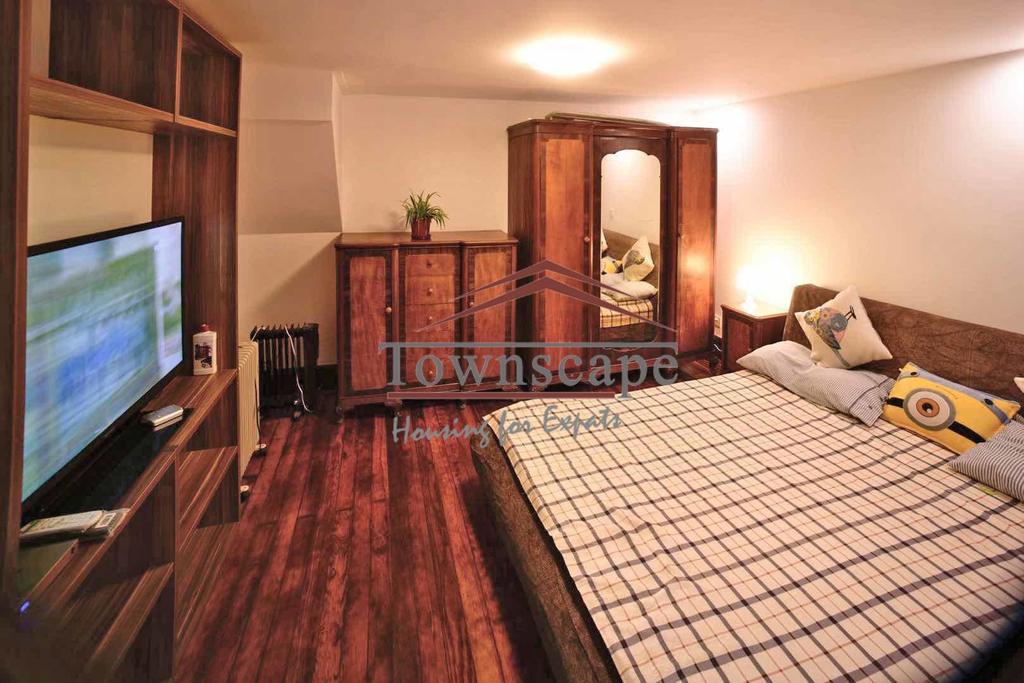  Outstanding 4BR Maisonette in West Nanjing Road