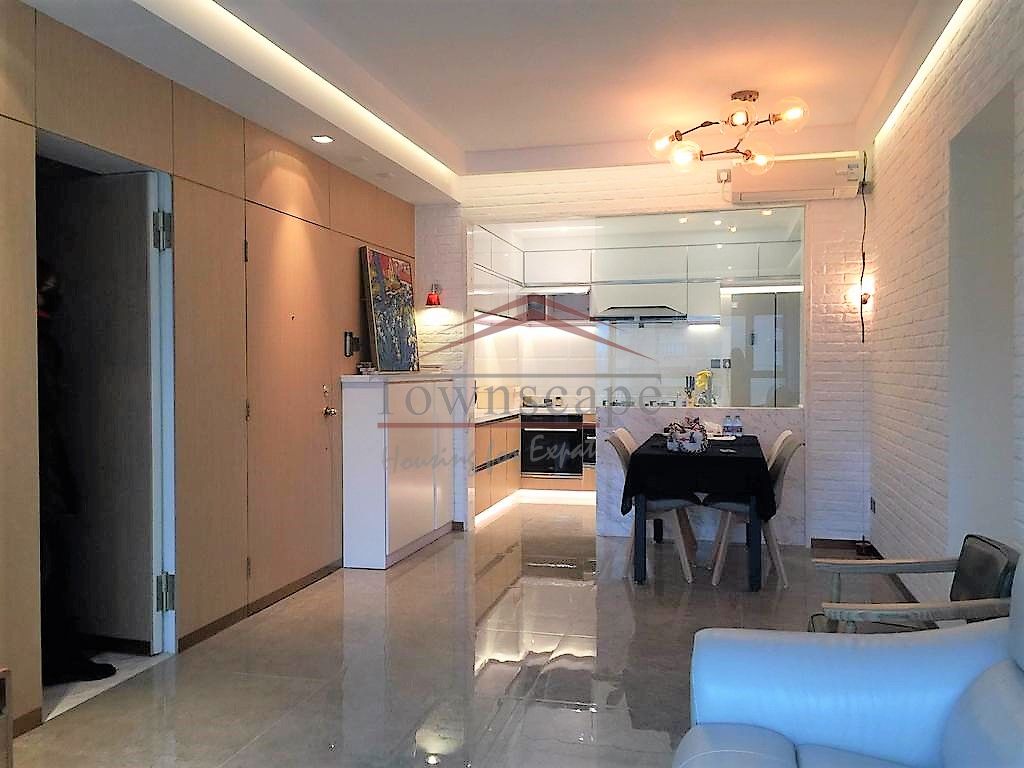  Renovated 3BR Apartment with Floor Heating in Xujiahui