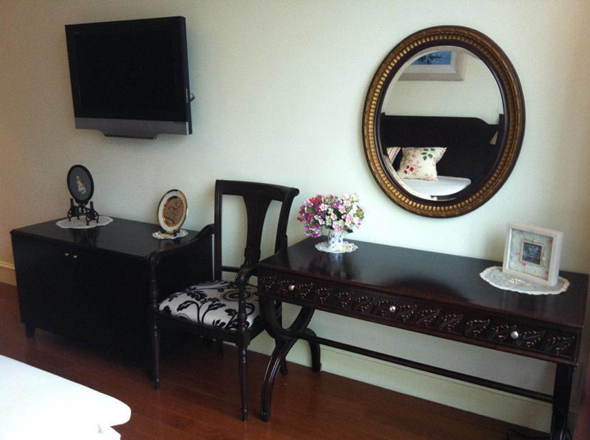  Ample 4BR Apartment in Kangding Road