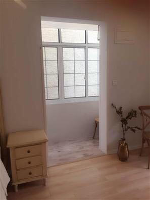  Bright Studio with Balcony near Fuxing Park