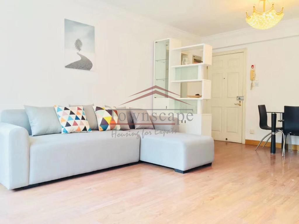  Bright Modern 2BR Apartment at Jiashan Market