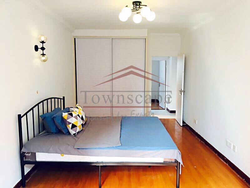  Bright, Renovated 2BR Apartment in Jing