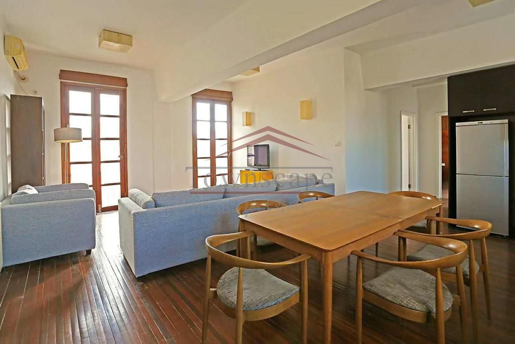  Ample and Bright 2BR Apartment for rent in former French Concession
