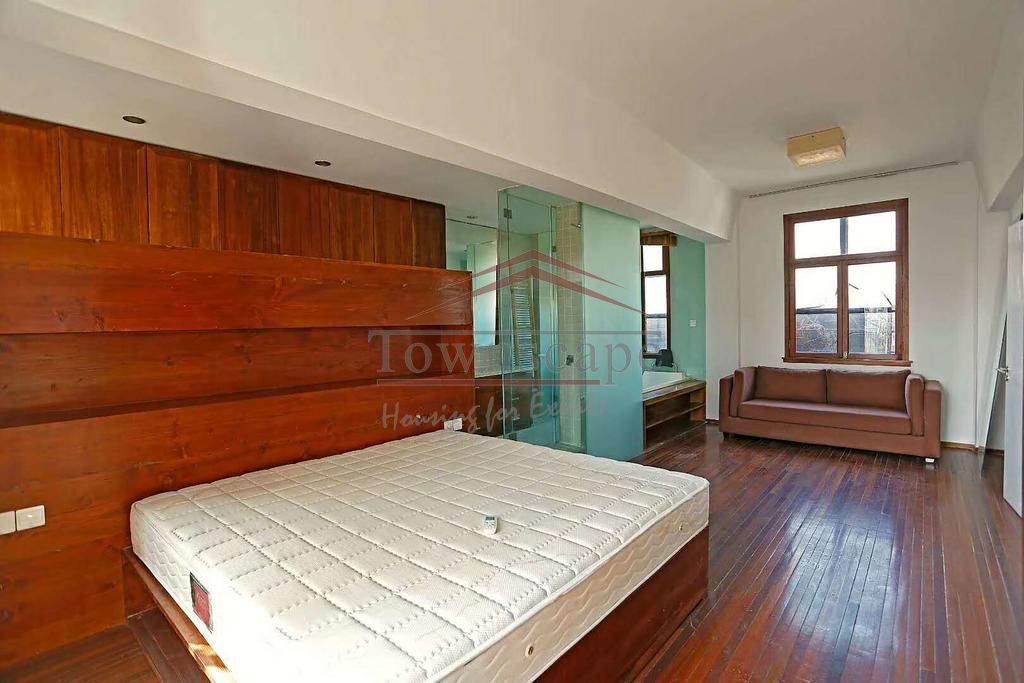  Ample and Bright 2BR Apartment for rent in former French Concession