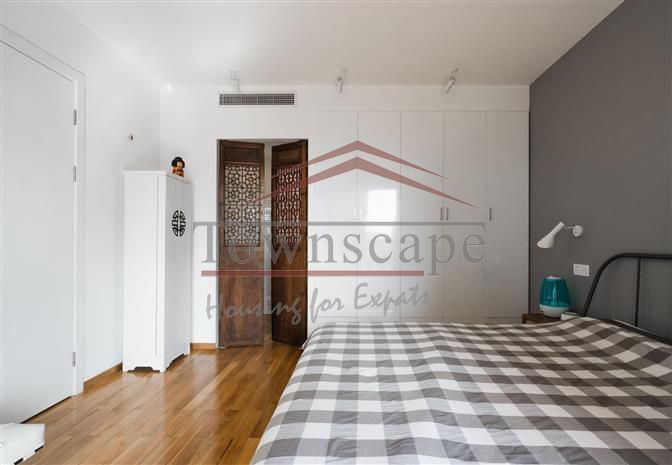  Modern 3BR Apartment with Heating in Downtown