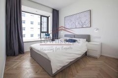  Well Designed 3BR Apartment with Floor Heating in Xujiahui