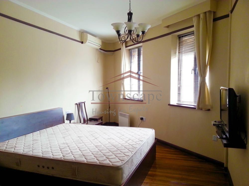  Sunny 3BR Lane House Apartment near IAPM