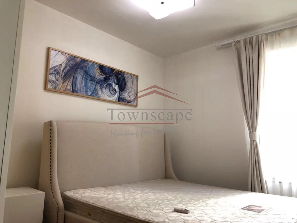  Bright 2BR Apartment in Xujiahui CBD