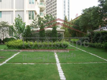  High Quality 2BR Apartment beside Jiaotong University