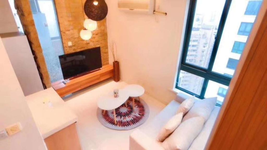  Good 1BR Apartment for Rent in Xujiahui