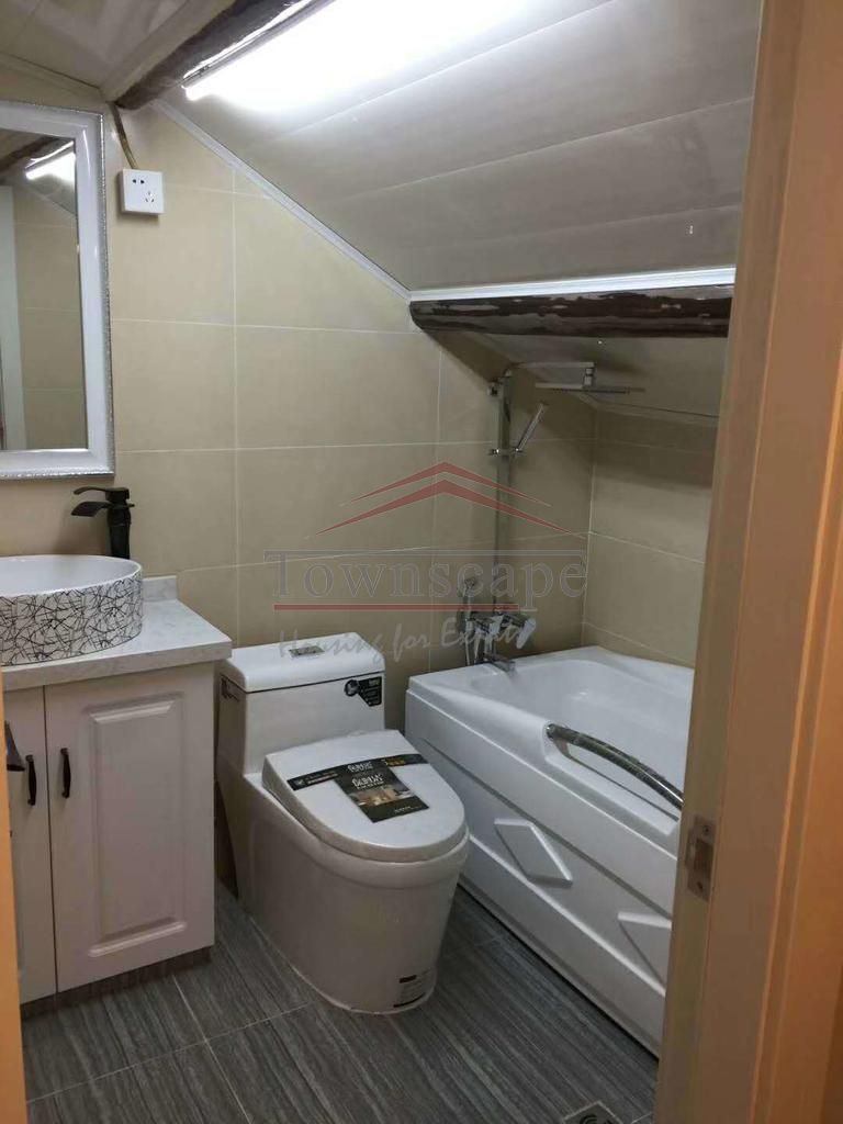  3BR Duplex Lane House with Wall Heating near Jiaotong University