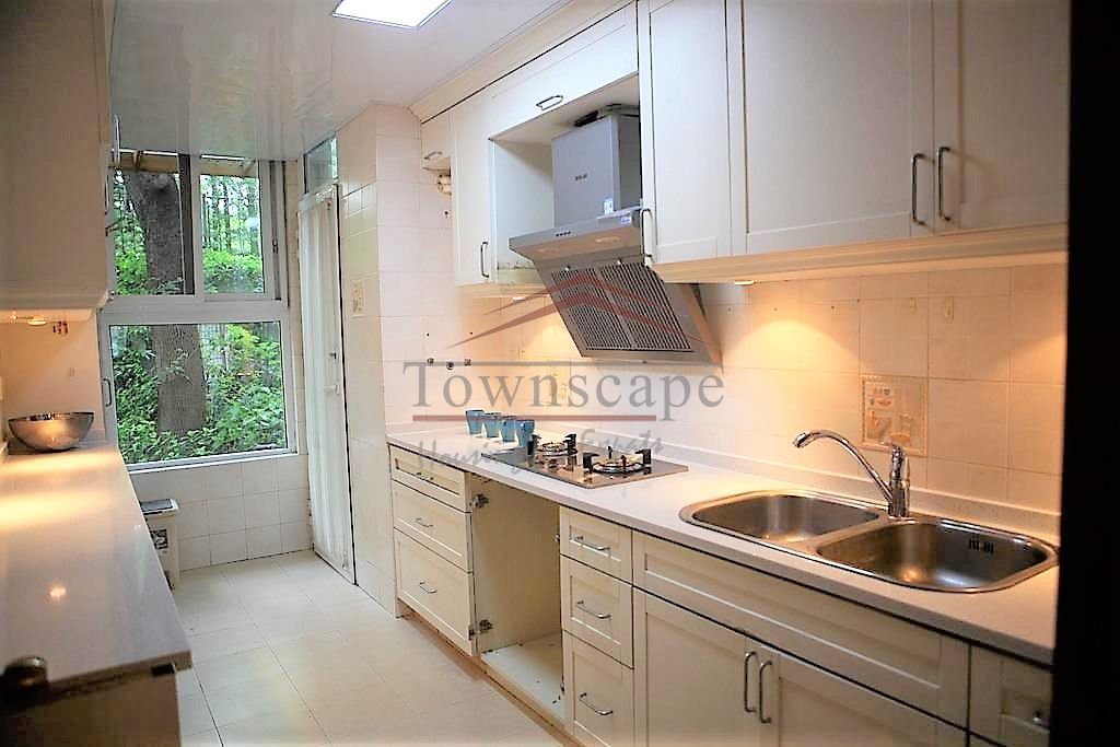  3BR Townhouse with Garden in Hongqiao