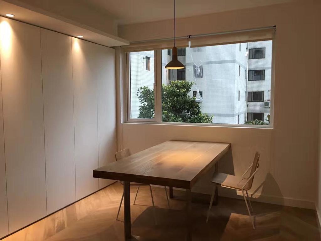  Modern Minimalist Apartment with Floor Heating
