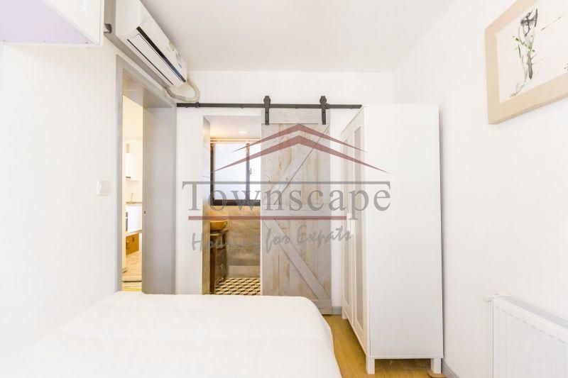  2BR Apartment with Patio in French Concession