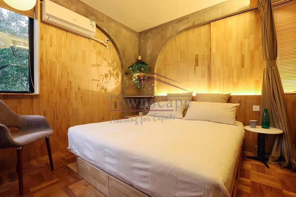  Stunning 2BR Apartment near Shanghai Library