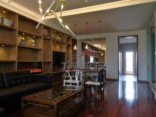  Modernized 3BR Apartment in Beautiful Old Building