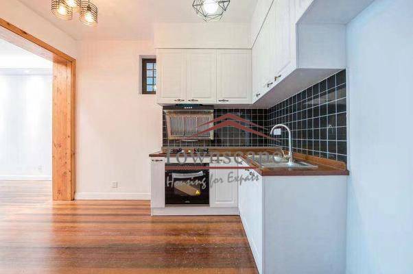  Superb 2BR Apartment with Yard in former French Concession