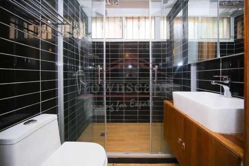  Cozy 1BR Apartment with Yard and Wall Heating nr Huashan Park