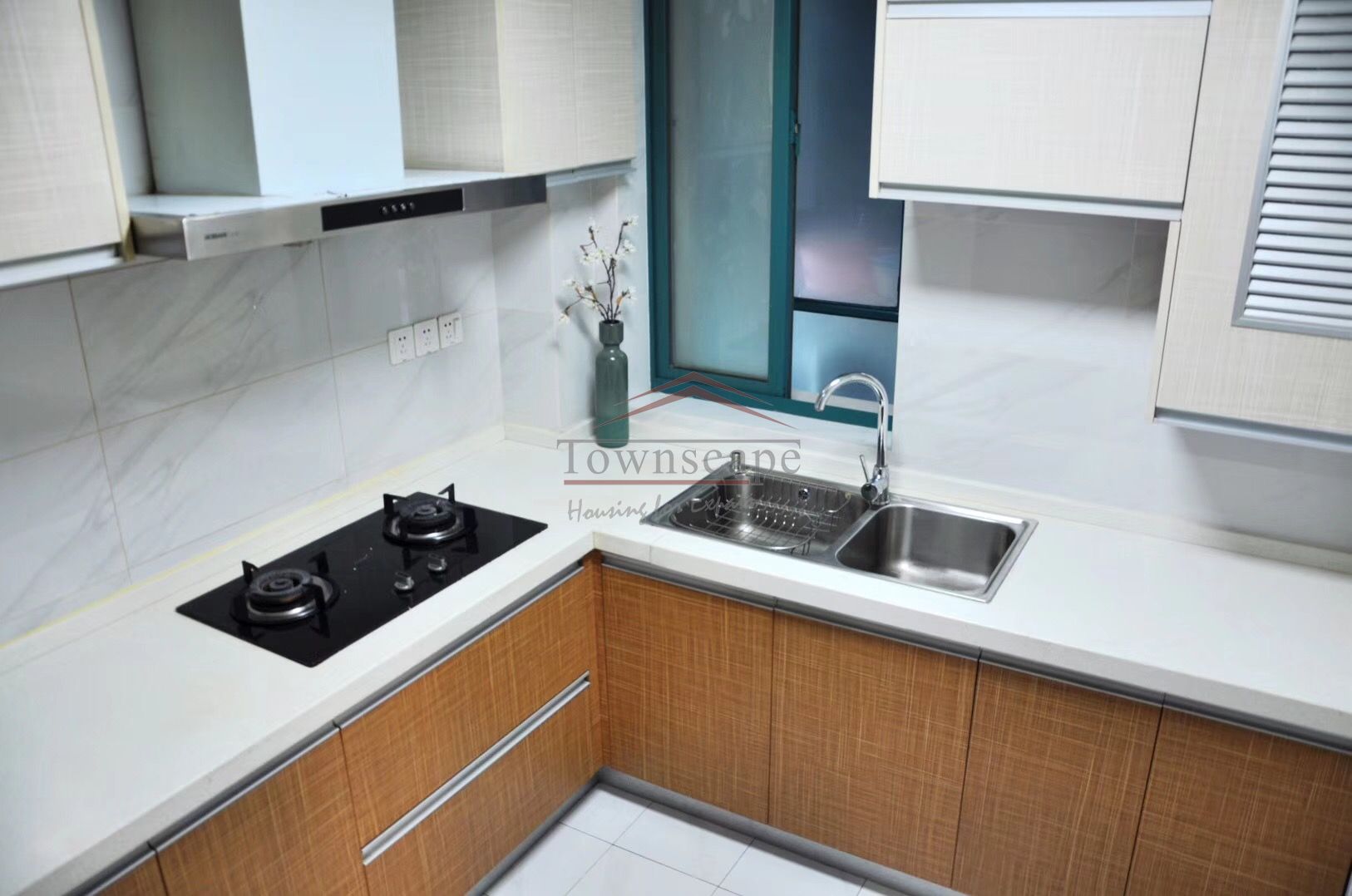  Homey 2BR Apartment in Shanghai Downtown area