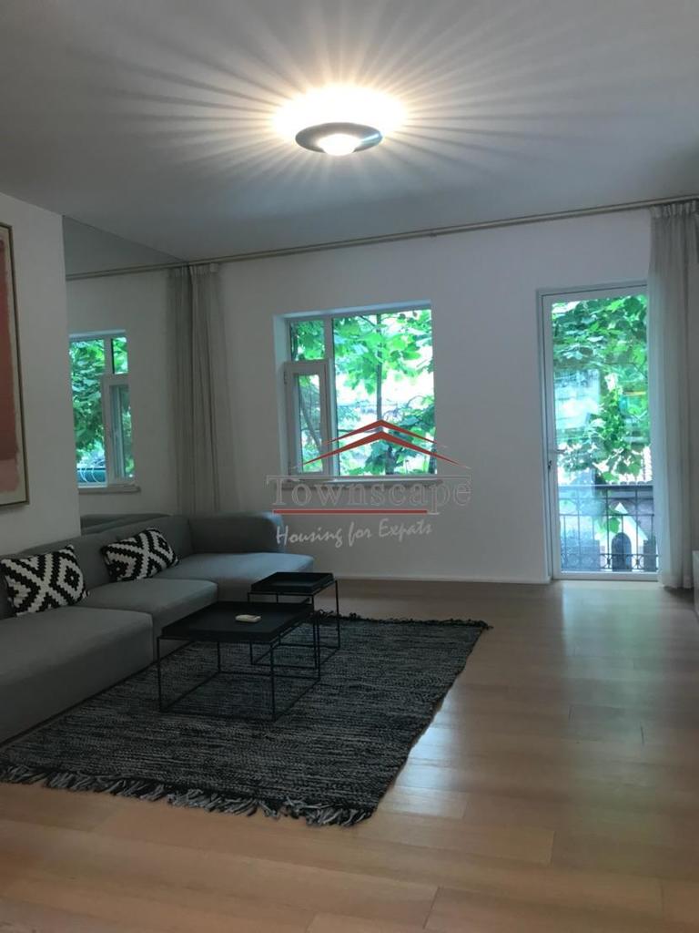  Ample 3BR Apartment in Xintiandi