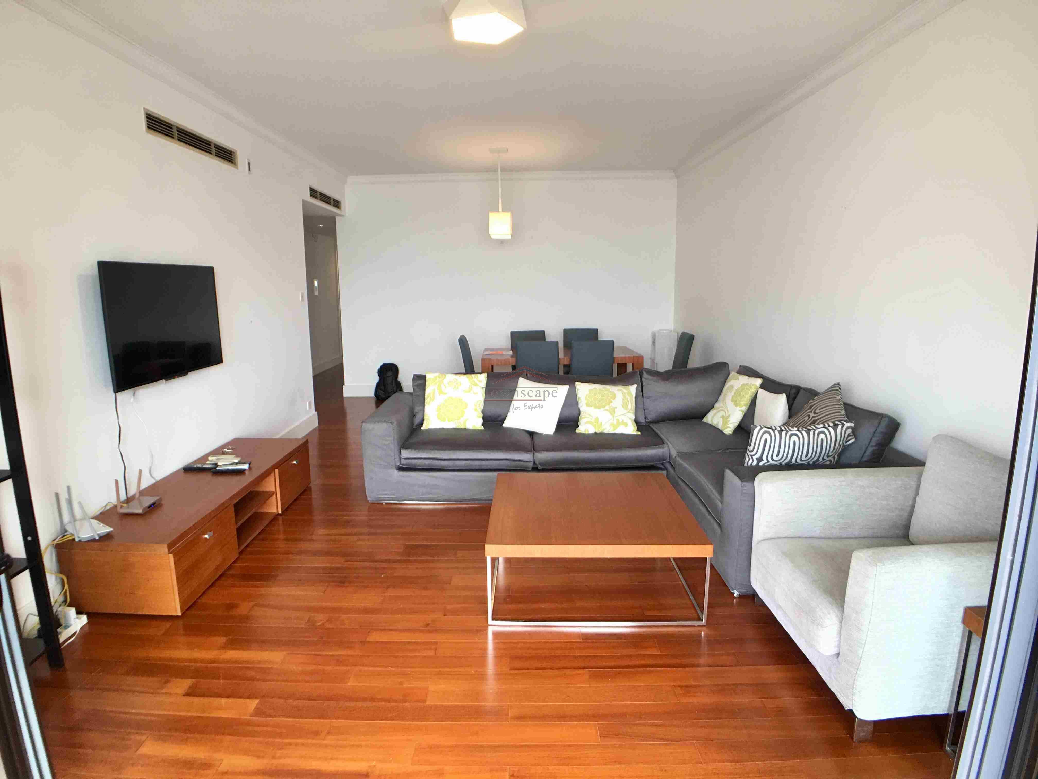  Ample 2BR Apartment with big Terrace in Xintiandi