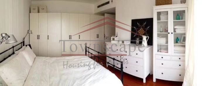  Comfortable High End Apartment in Xintiandi