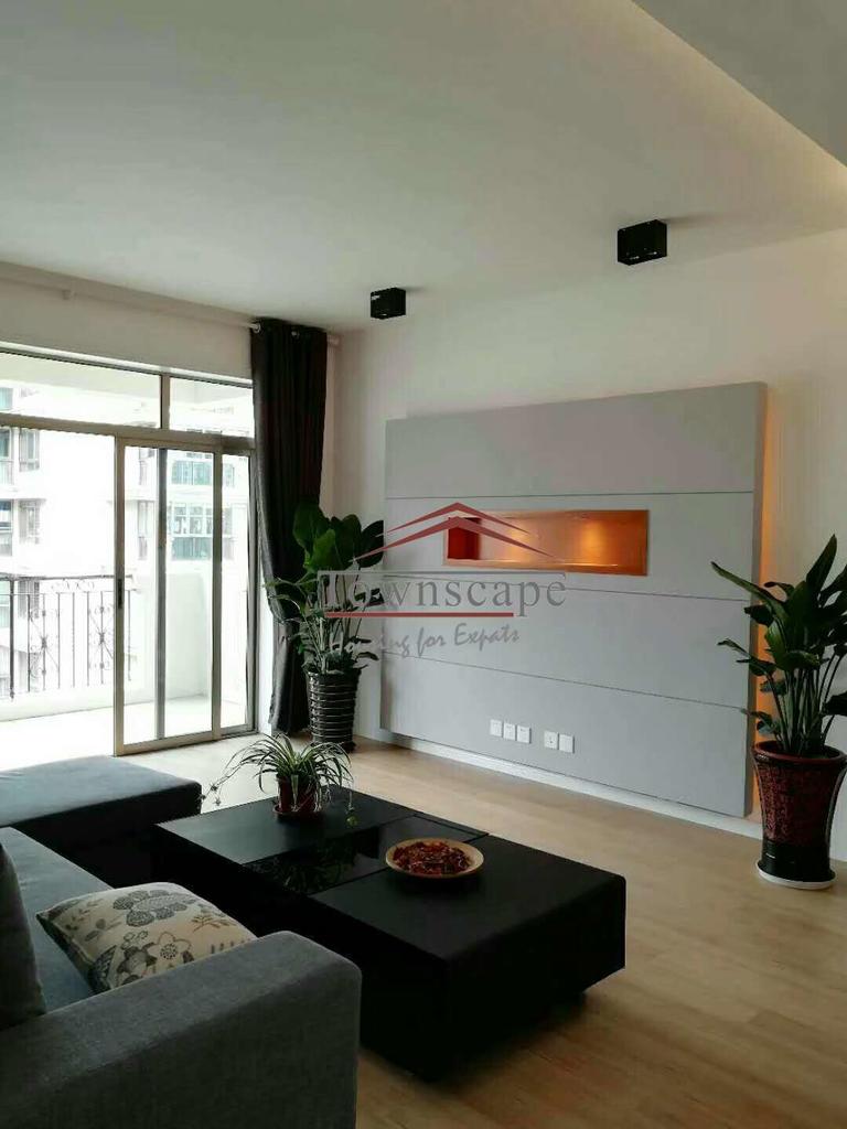  Renovated 4BR Apartment near Zhongshan Park