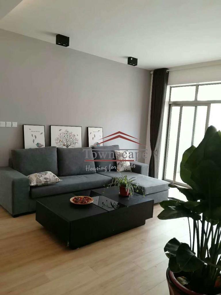  Renovated 4BR Apartment near Zhongshan Park