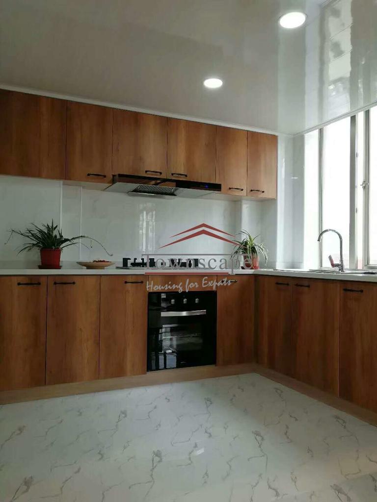  Renovated 4BR Apartment near Zhongshan Park