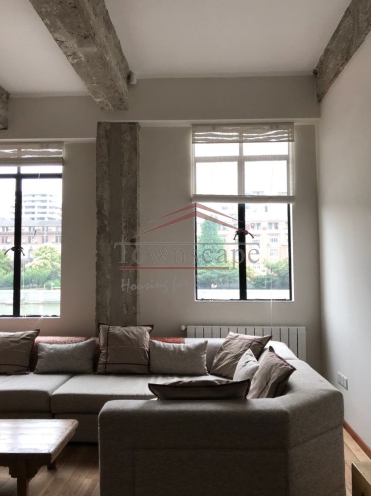 Service Apartment beside Suzhou Creek near The Bund