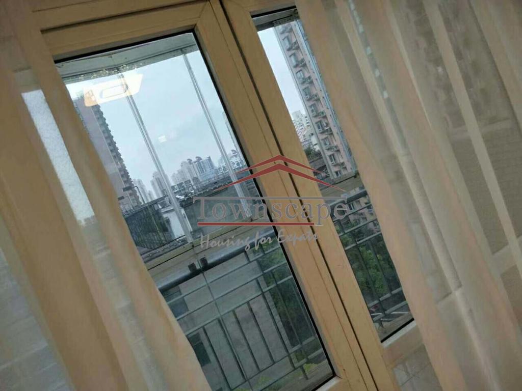  Simple 2BR Apartment near Dapuqiao