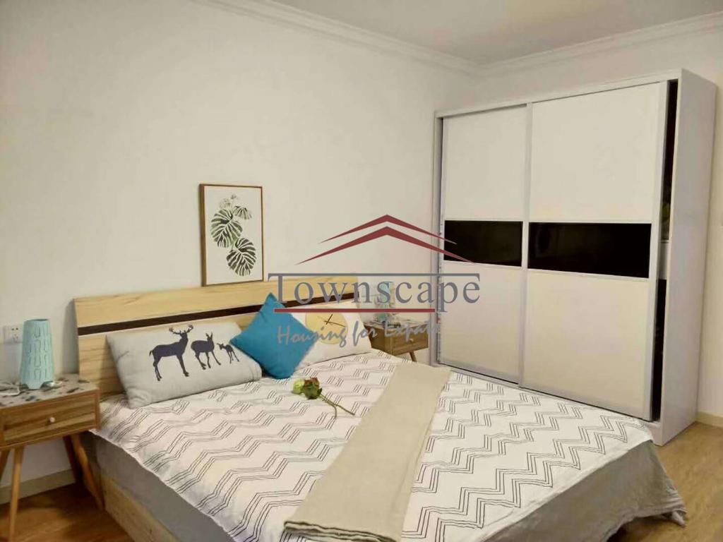  Simple 2BR Apartment near Dapuqiao