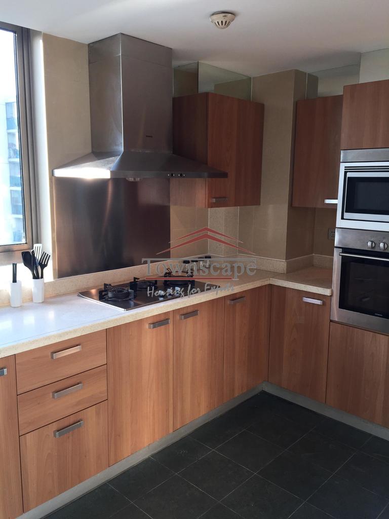 Modern 3BR Apartment with Floor Heating in FFC