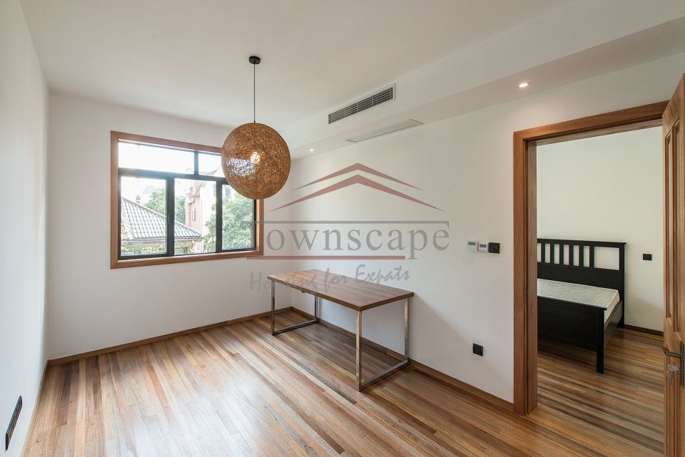  Floor-Heated 2BR Apartment in former French Concession