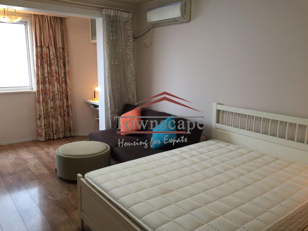  Neat 1BR Apartment near Dagu Road and Xintiandi