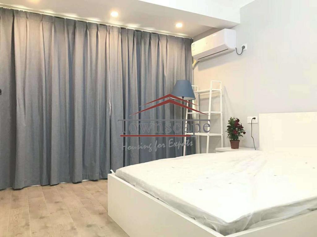  Renovated 1BR Apartment near West Nanjing Road