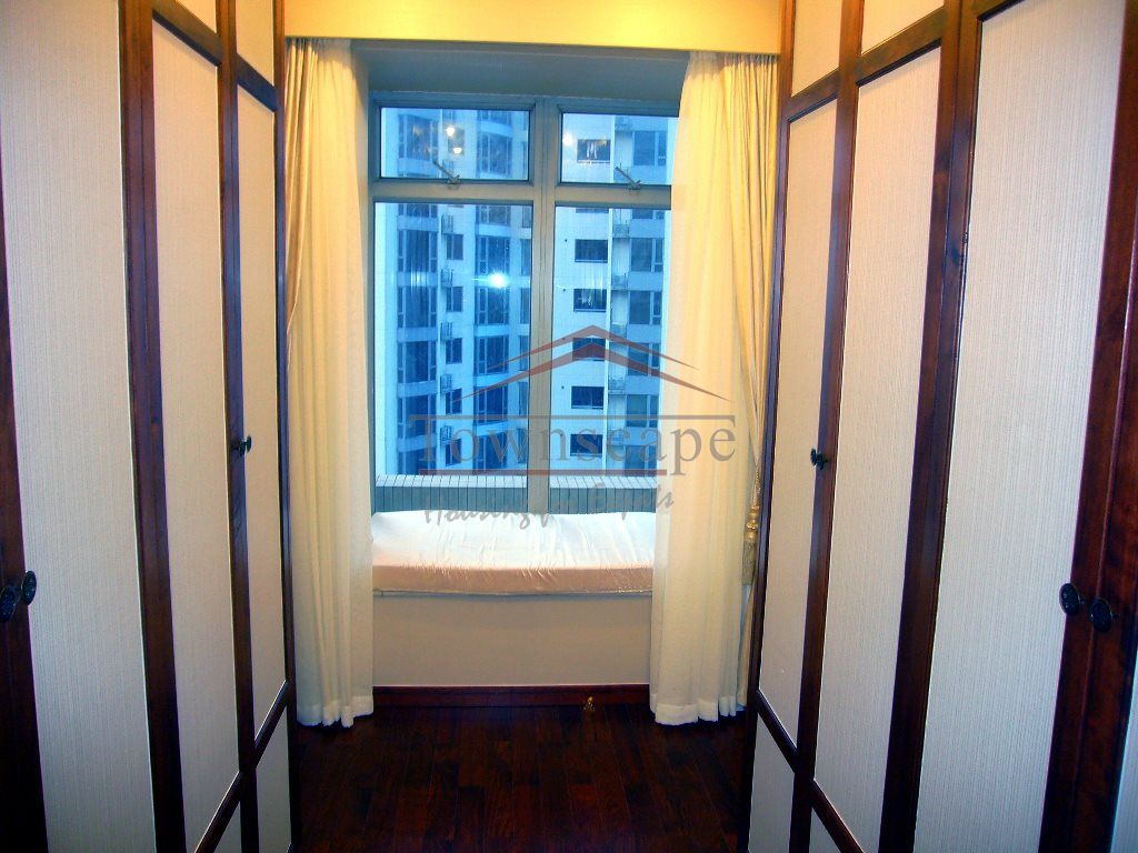  High Quality 3BR Modern Apartment in Anfu Road