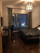  High-End 1BR Apartment in Lujiazui