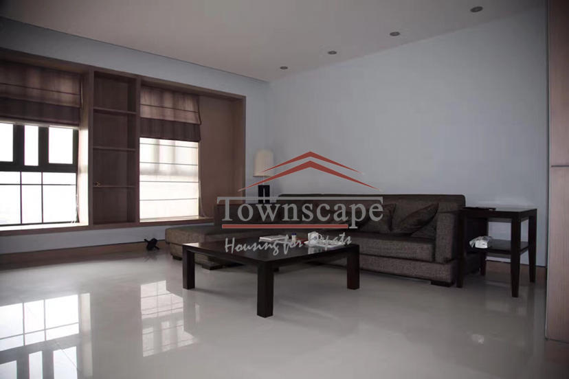  Ample 3BR Apartment in former French Concession