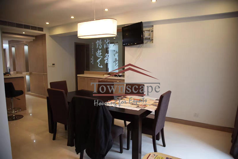  Ample 3BR Apartment in former French Concession