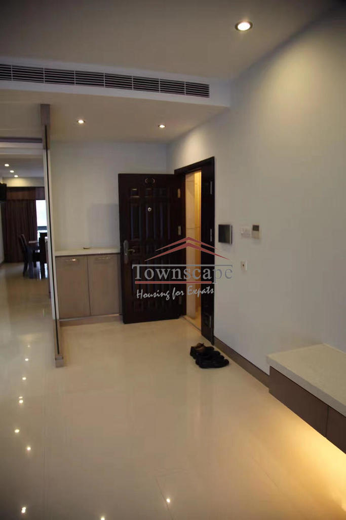  Ample 3BR Apartment in former French Concession