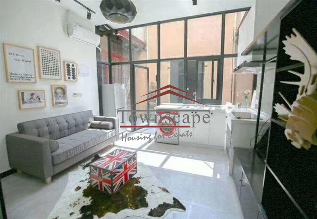  Bright 1BR Apartment in Jingan near Suzhou Creek