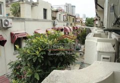  Gorgeous 2BR Lane House near Jingan Temple