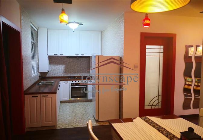  Homey 1BR Apartment in Jingan Temple Area